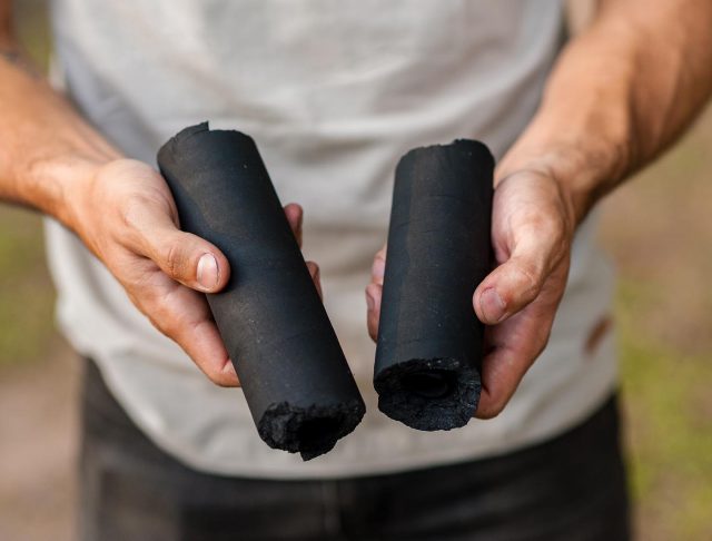 como hacer carbon ecologico con arroz